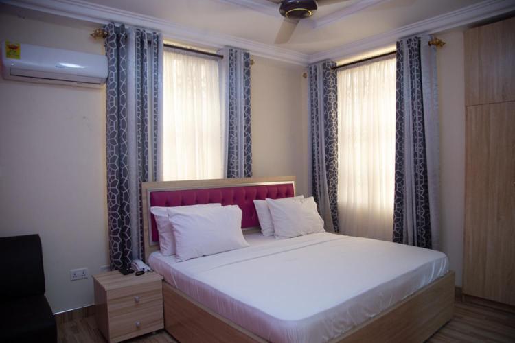 Macoba Luxury Apartments คูมาซี ภายนอก รูปภาพ