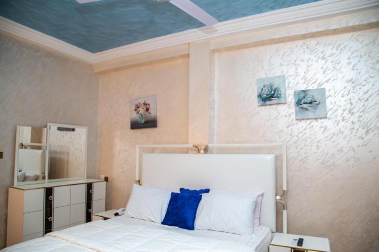 Macoba Luxury Apartments คูมาซี ภายนอก รูปภาพ